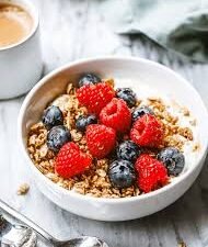 Granola with berries and yogurt